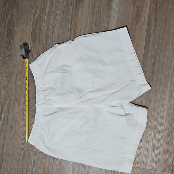 Karen Scott Women's White Athletic Shorts - Picture 2 of 3